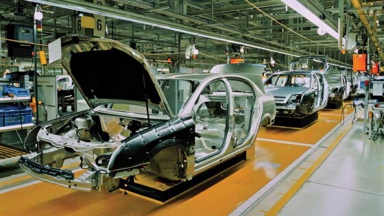 280912-car-manufacturing-credit-istockphoto.com_Rainer-Plendl-560x315