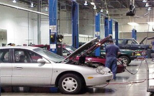 modern car repair shop 300x187 modern car repair shop