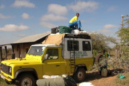 mobile clinic africa Why We Love Africa and Our Cars