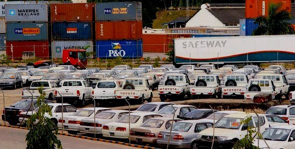 Image of cars awaiting clearance in Dar es Salaam