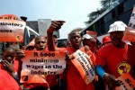 Image of striking workers in Sa