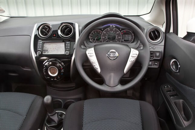 Nissan Note interior A Few Reasons to Buy Nissan Note