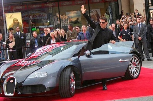 Tom cruise Bugatti Veyron. Image source httpwww.hollywoodlollipop.com Top Hollywood Stars And Their Rides